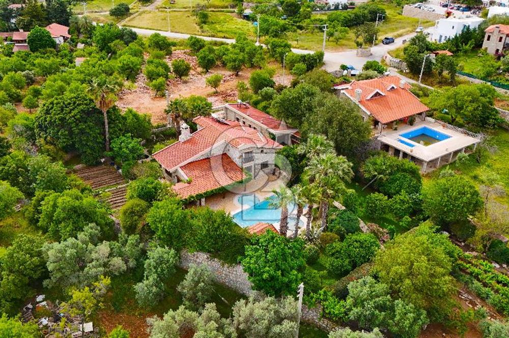 Eski Datça'da Lüks Butik Otel + 2 Bağımsız Müştemilat