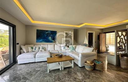 GÜMÜŞLÜK DENİZ MANZARALI ÖZEL PEYZAJLI 200M2 4+1 HAVUZLU VİLLA