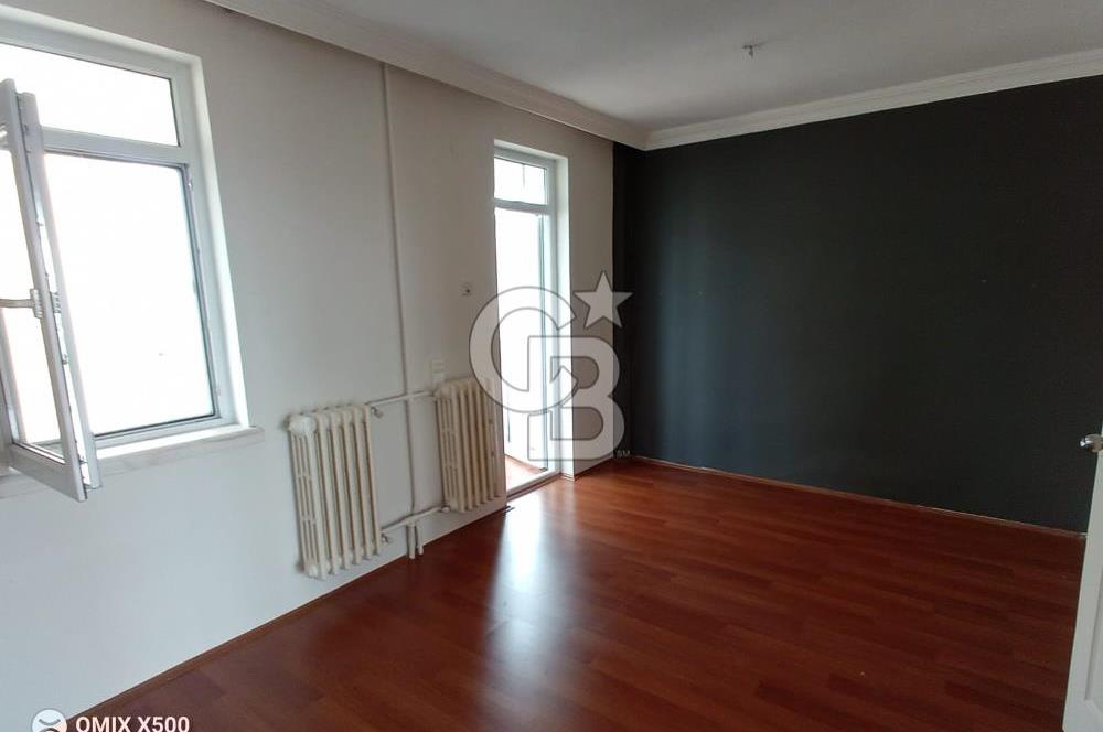 ORAN MAHALLESİNDE ODTÜ ORMANI KARŞISI DUBLEKS DAİRE