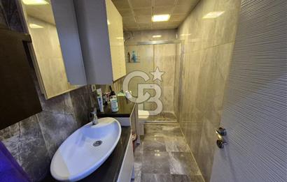 TARİHİ ASANSÖRDE BAHÇELİ GENİŞ 1+1 SATILIK DAİRE
