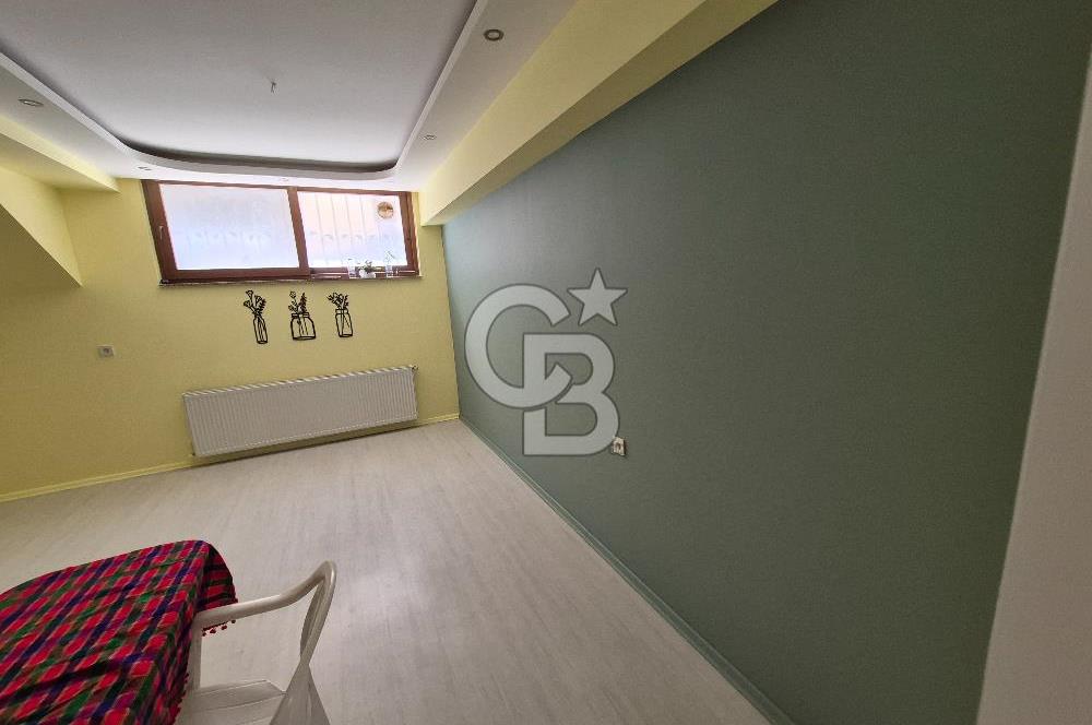 TARİHİ ASANSÖRDE BAHÇELİ GENİŞ 1+1 SATILIK DAİRE