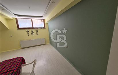 TARİHİ ASANSÖRDE BAHÇELİ GENİŞ 1+1 SATILIK DAİRE