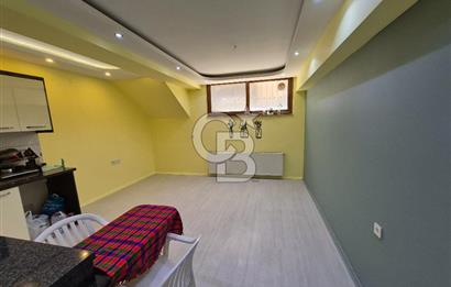 TARİHİ ASANSÖRDE BAHÇELİ GENİŞ 1+1 SATILIK DAİRE