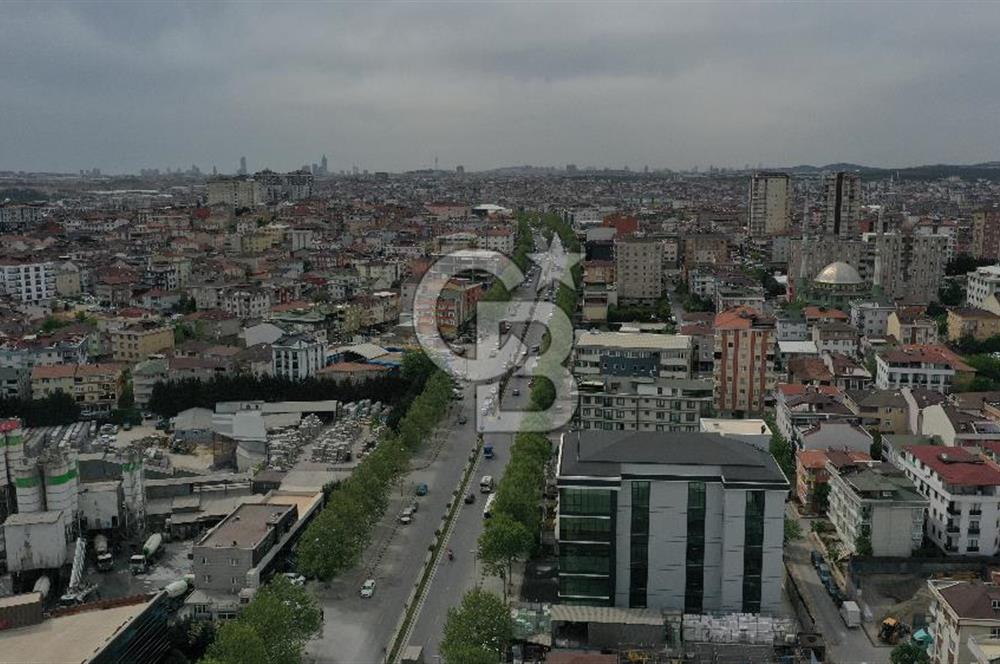 Sancaktepe Merkezde Atatürk Caddesine Cephe Kiralık Plaza Bodrum Katı