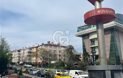 Üsküdar Bulgurlu'da Cadde Üzeri Satılık Dükkan 