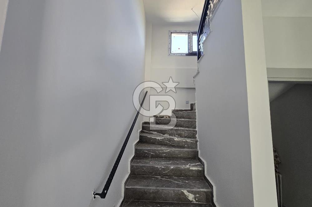 BUCA GÖLET YAKINI SATILIK 4+2 TAM MÜSTAKİL HAVUZLU TRIPLEX VİLLA