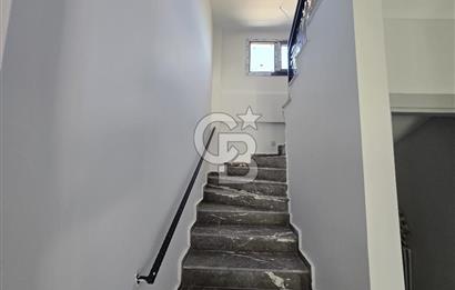 BUCA GÖLET YAKINI SATILIK 4+2 TAM MÜSTAKİL HAVUZLU TRIPLEX VİLLA