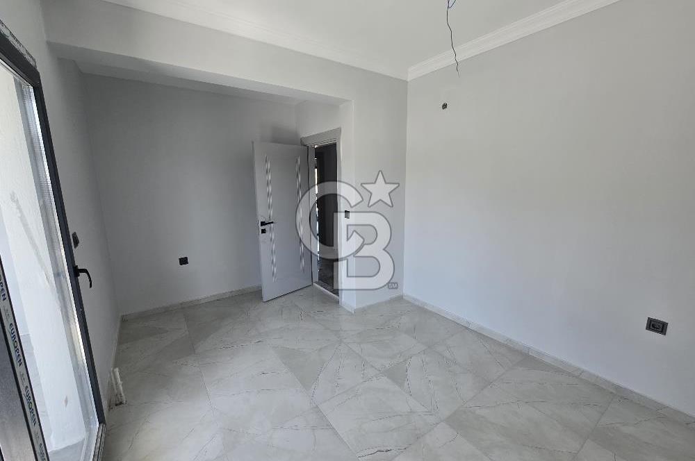 BUCA GÖLET YAKINI SATILIK 4+2 TAM MÜSTAKİL HAVUZLU TRIPLEX VİLLA