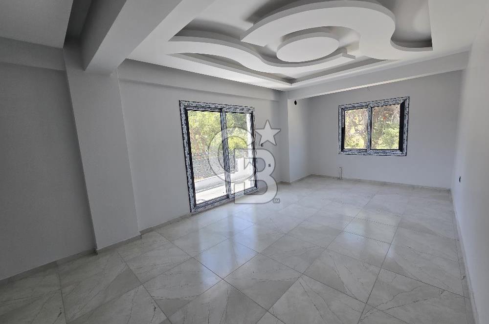 BUCA GÖLET YAKINI SATILIK 4+2 TAM MÜSTAKİL HAVUZLU TRIPLEX VİLLA
