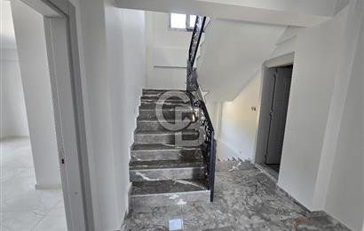 BUCA GÖLET YAKINI SATILIK 4+2 TAM MÜSTAKİL HAVUZLU TRIPLEX VİLLA