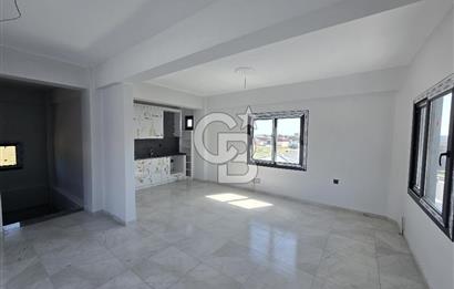 BUCA GÖLET YAKINI SATILIK 4+2 TAM MÜSTAKİL HAVUZLU TRIPLEX VİLLA