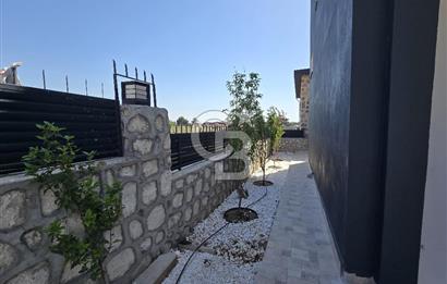 BUCA GÖLET YAKINI SATILIK 4+2 TAM MÜSTAKİL HAVUZLU TRIPLEX VİLLA