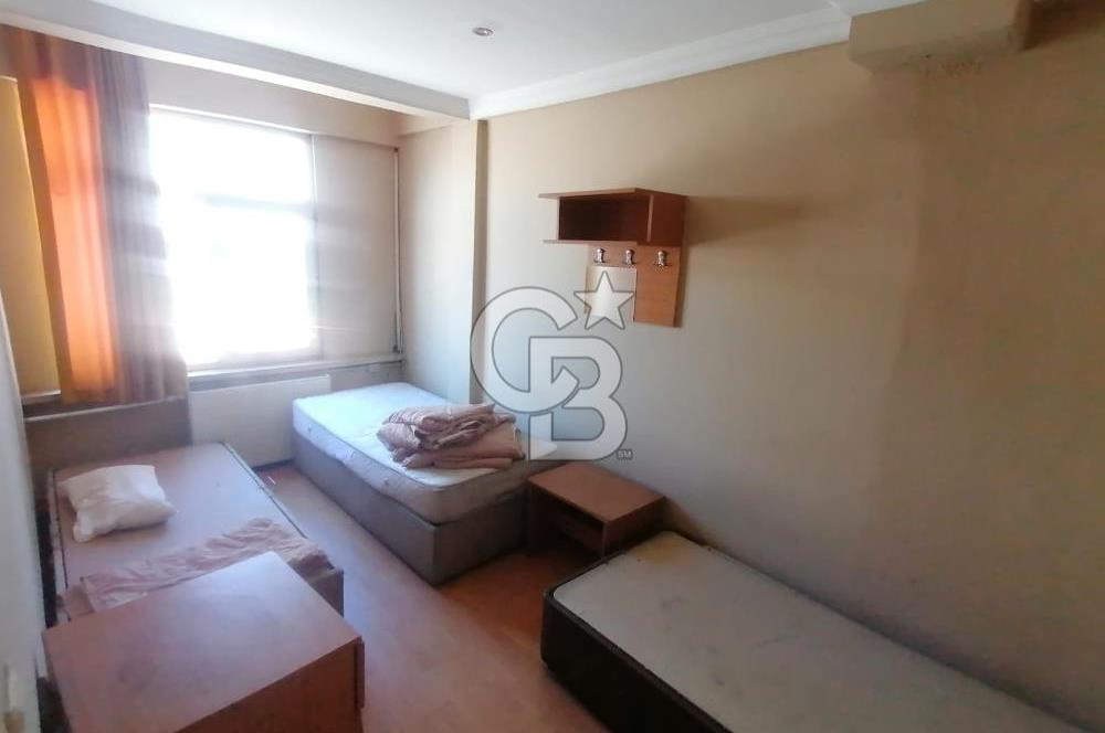 TRABZON DEĞİRMENDERE DE ANA YOLDA SATILIK OTEL BİNASI