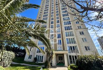 BAHÇEŞEHİR UPHİLL COURT SİTESİNDE BÜYÜK MT2 1+1 SATILIK DAİRE