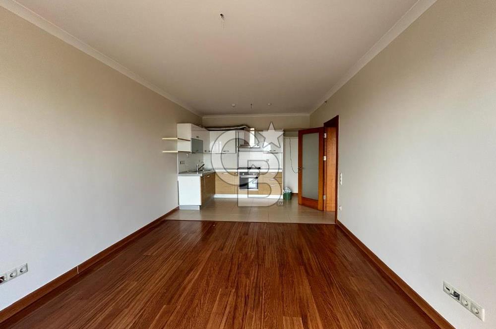 BAHÇEŞEHİR UPHİLL COURT SİTESİNDE BÜYÜK MT2 1+1 SATILIK DAİRE