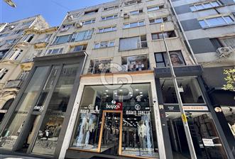 OSMANBEY’DE MERKEZİ VE PRESTİJLİ KONUMDA OFİS