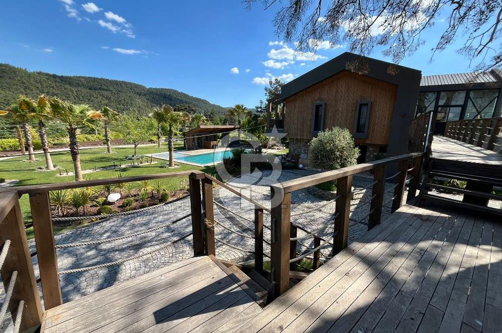 Menderes Yenikōy de 10 Dönüm Arsa İçinde Rüya gibi Villa CB-PH