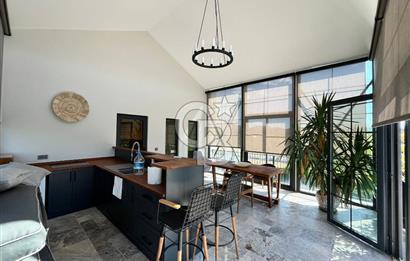 Menderes Yenikōy de 10 Dönüm Arsa İçinde Rüya gibi Villa CB-PH