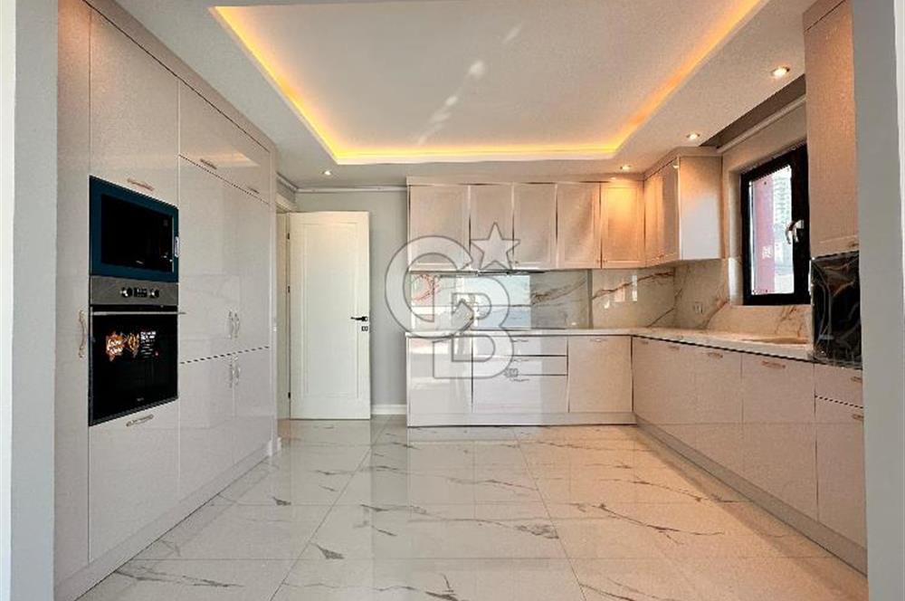 YILDIZLI SÜMELA FİNAL SİTESİ 185 M2 4+1 SÜPER LÜKS SATILIK DAİRE
