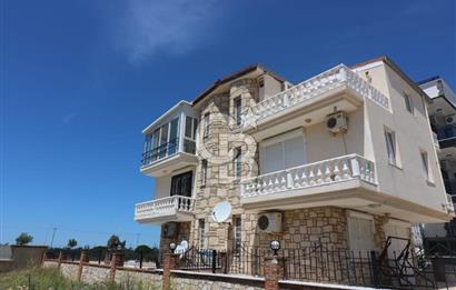 Didim çamlıkta satılık 3+1 villa havuzlu site 