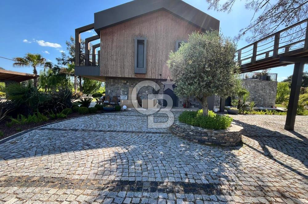 Menderes Yenikōy de 10 Dönüm Arsa İçinde Rüya gibi Villa CB-PH