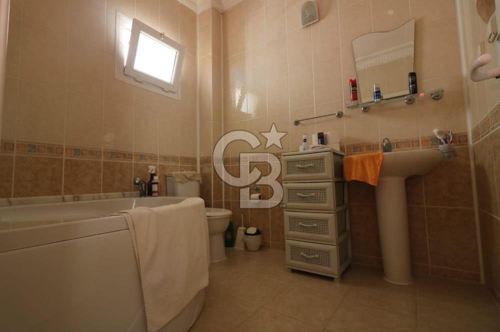 Didim çamlıkta satılık 3+1 villa havuzlu site 