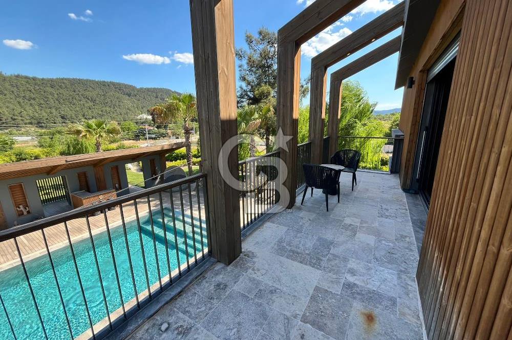Menderes Yenikōy de 10 Dönüm Arsa İçinde Rüya gibi Villa CB-PH
