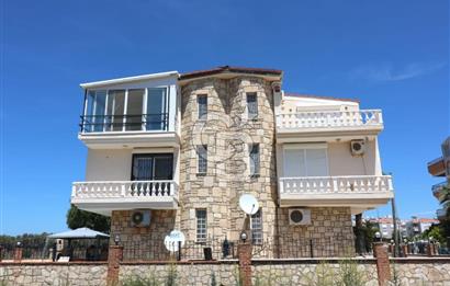 Didim çamlıkta satılık 3+1 villa havuzlu site 