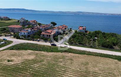 ÇANAKKALE LAPSEKİ ÇARDAK’TA BOĞAZ MANZARALI SATILIK ARSA