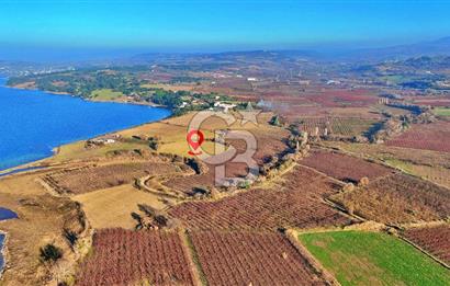 YAPILDAKTA MUHTEŞEM BOĞAZ MANZARALI DENİZE 150 METRE DÜZ TARLA