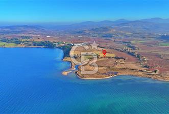 YAPILDAKTA MUHTEŞEM BOĞAZ MANZARALI DENİZE 150 METRE DÜZ TARLA
