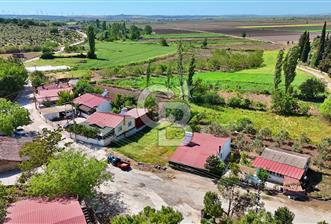 GEYİKLİ BOZCAADA YOLUNDA 400M² İMARLI ARSA