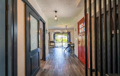 Akyarlar Kalekent Sitesi'nde Yenilenmiş 4+1 Villa