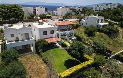 Akyarlar Kalekent Sitesi'nde Yenilenmiş 4+1 Villa