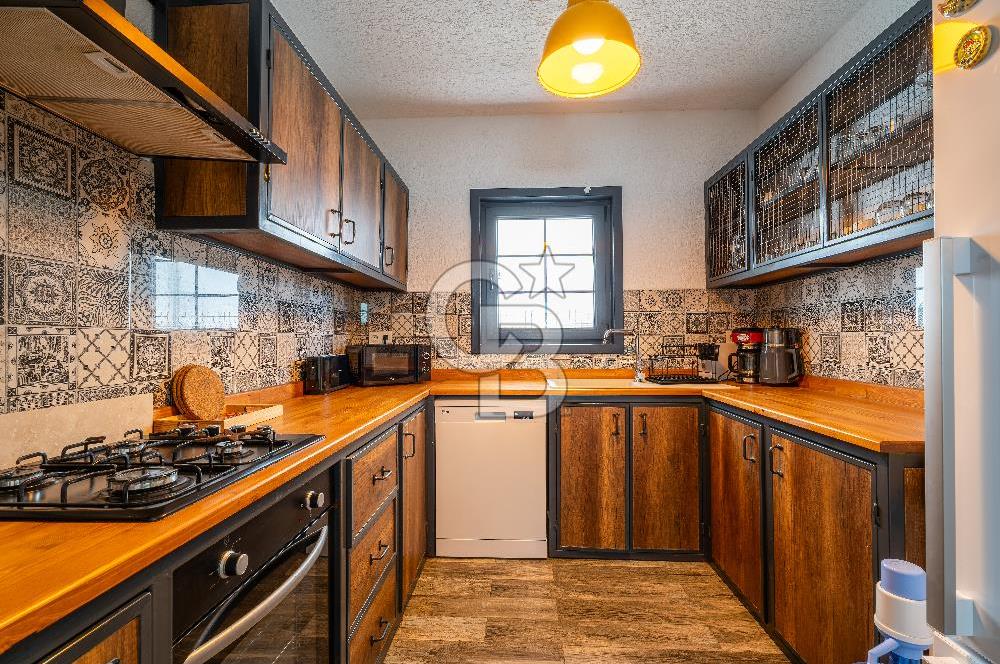 Akyarlar Kalekent Sitesi'nde Yenilenmiş 4+1 Villa