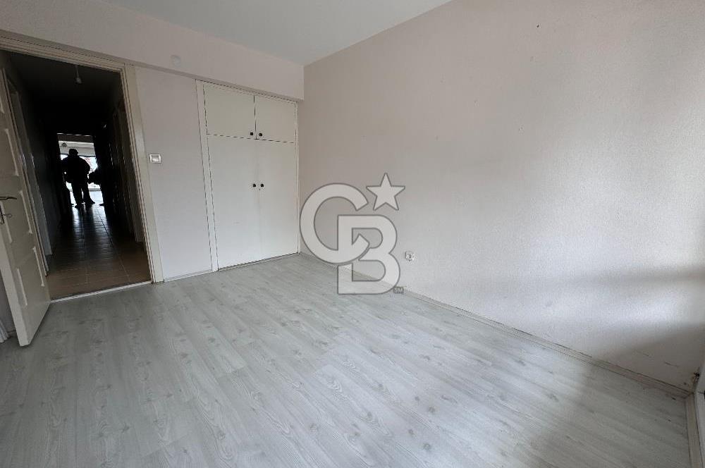 GÜZELBAHÇE YALI’DA 4+1 BOŞ YALI DAİRESİ