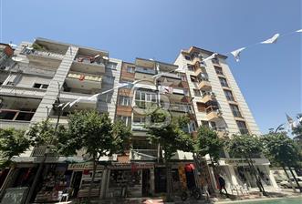 MANİSA ŞEHZADELER ADAKALE MH. ANA CADDE ÜZERİ 3+1 SATILIK DAİRE