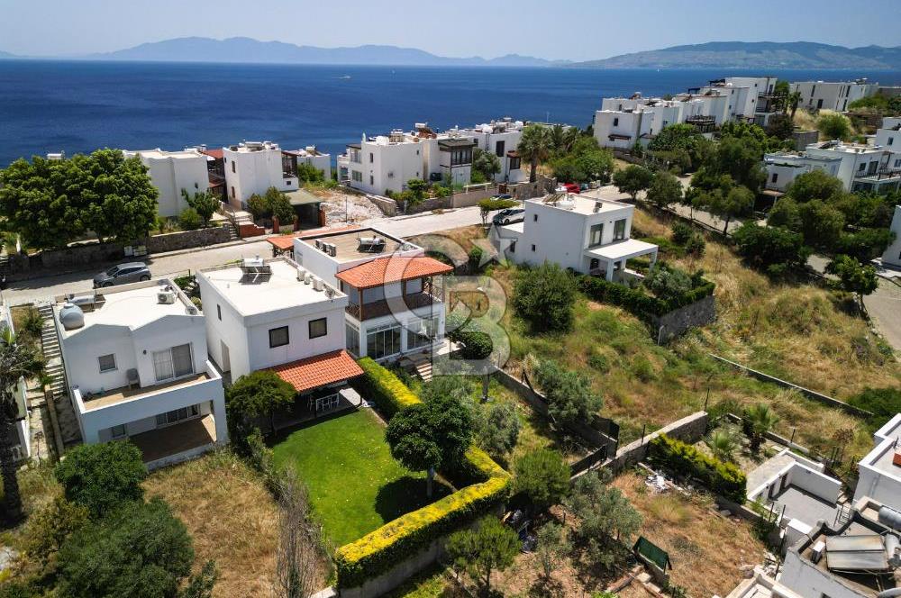 Akyarlar Kalekent Sitesi'nde Yenilenmiş 4+1 Villa