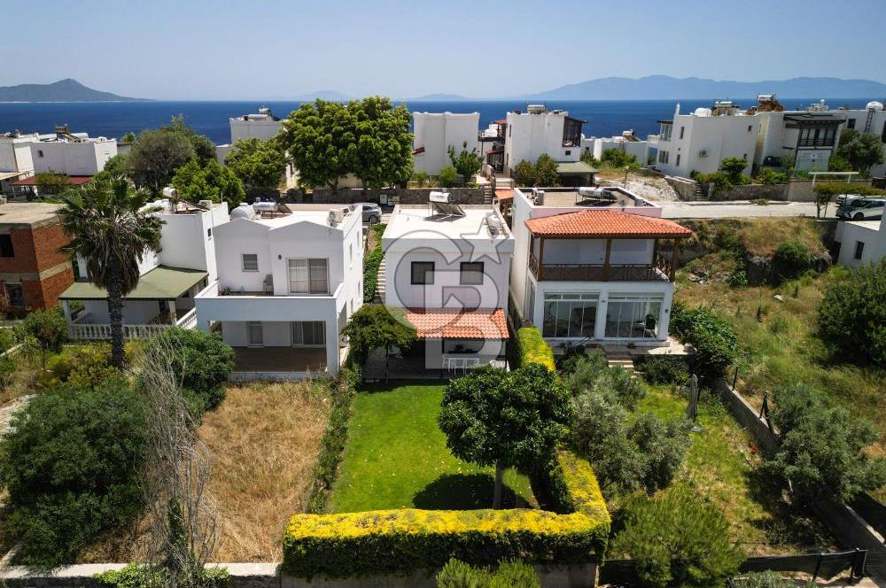 Akyarlar Kalekent Sitesi'nde Yenilenmiş 4+1 Villa
