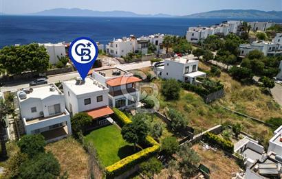 Akyarlar Kalekent Sitesi'nde Yenilenmiş 4+1 Villa