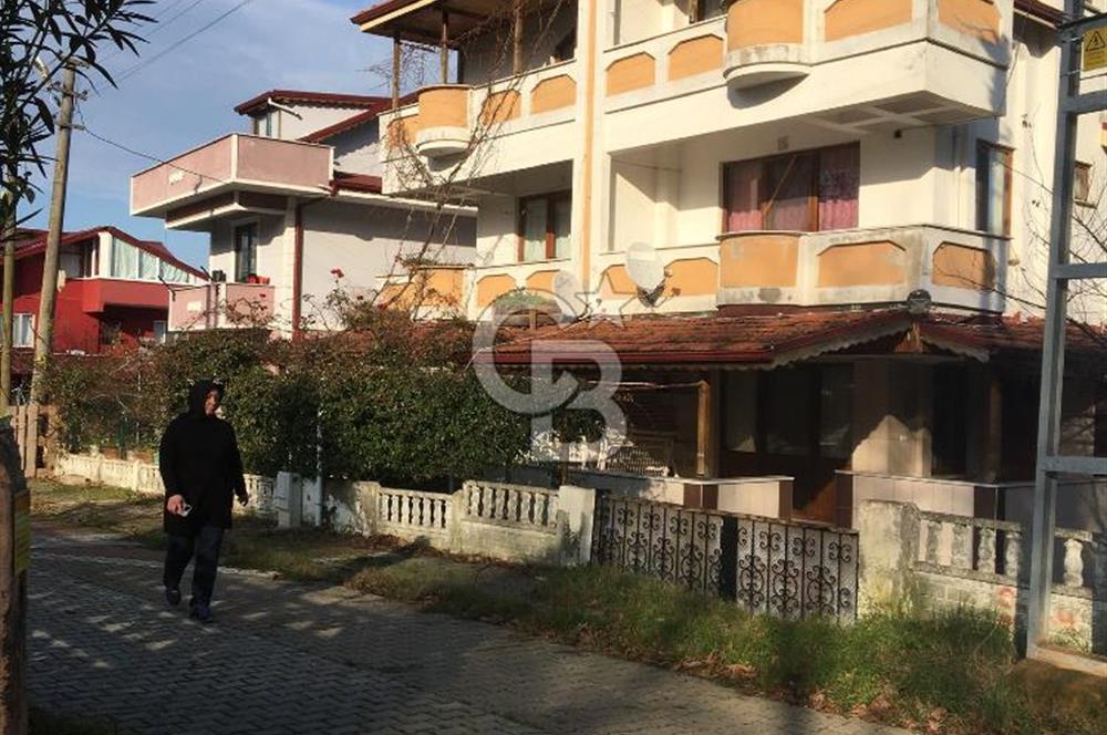 Kandıra Cebeci'de Triplex Yazlık
