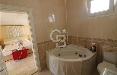 Didim çamlıkta satılık 3+1 villa havuzlu site 