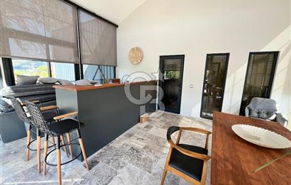 Menderes Yenikōy de 10 Dönüm Arsa İçinde Rüya gibi Villa CB-PH