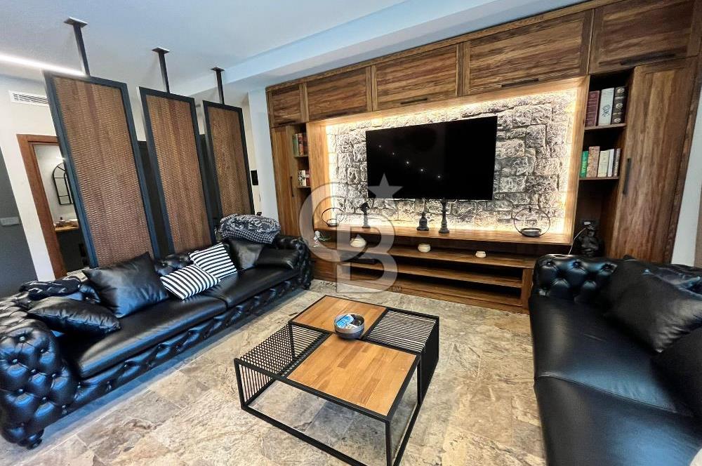 Menderes Yenikōy de 10 Dönüm Arsa İçinde Rüya gibi Villa CB-PH