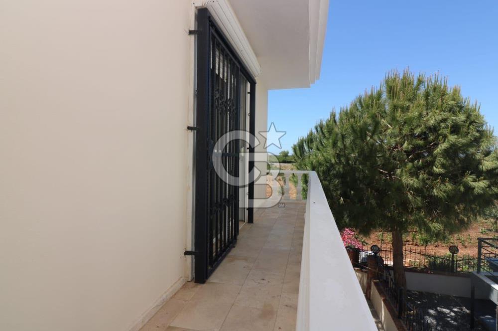 Didim çamlıkta satılık 3+1 villa havuzlu site 