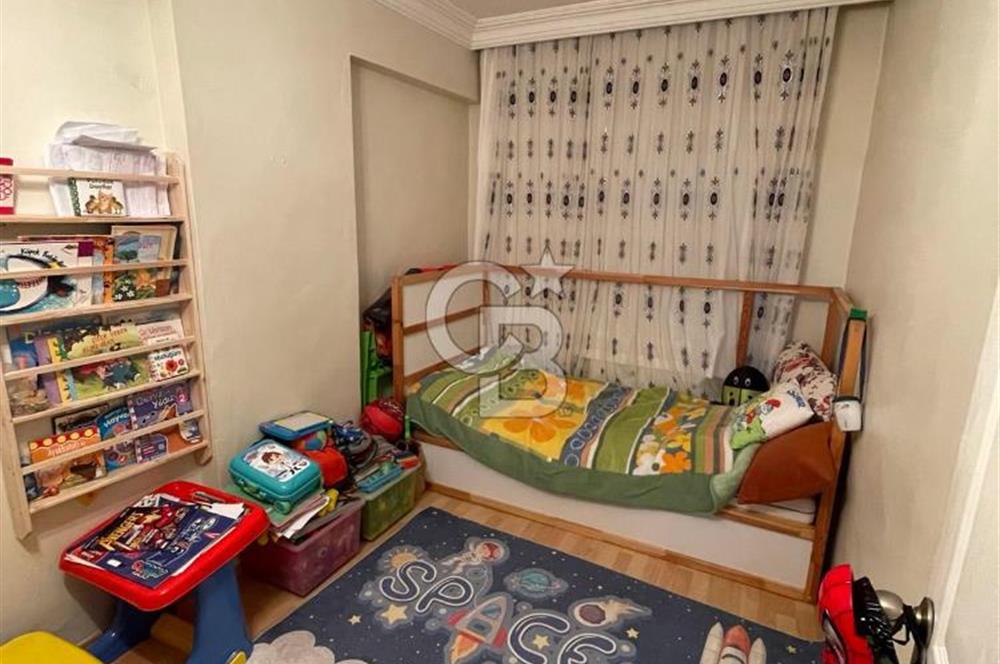 KÜÇÜKÇEKMECE CUMHURİYETTE 3+1 FIRSAT NET 110 M2 SATILIK DAİRE