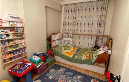 KÜÇÜKÇEKMECE CUMHURİYETTE 3+1 FIRSAT NET 110 M2 SATILIK DAİRE