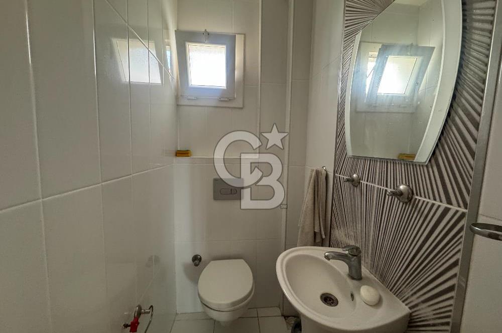 ÇEŞME ILDIR BORNOVALILAR SİTESİNDE  DENİZE 200 METRE SATILIK VİLLA
