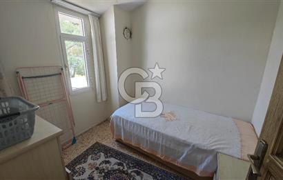 ÇEŞME ILDIR BORNOVALILAR SİTESİNDE  DENİZE 200 METRE SATILIK VİLLA