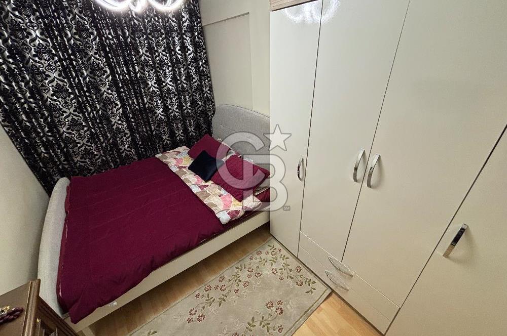 KÜÇÜKÇEKMECE CUMHURİYETTE 3+1 FIRSAT NET 110 M2 SATILIK DAİRE